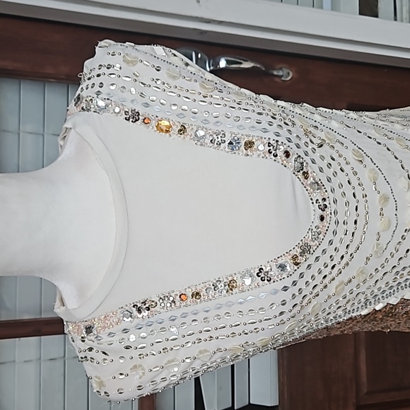 Nicole Miller Beaded Sequined Sheath Dress - Picture 4 of 9